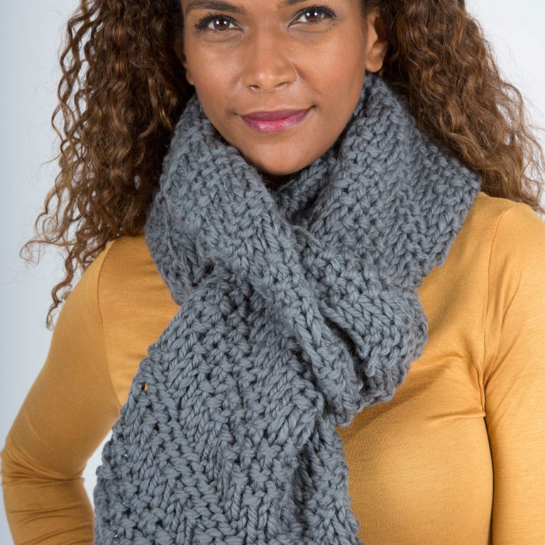 Chunky Knit Grey Wool Scarf - Urbanknit