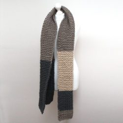 Grey and Cream Chunky Knit Scarf | Urbanknit
